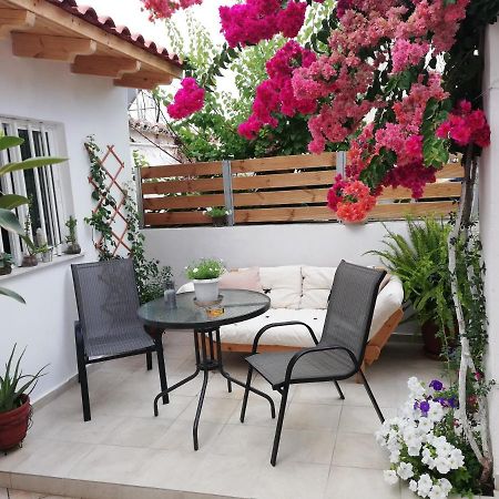 Small Studio With Yard Chania  Екстер'єр фото